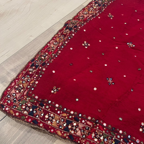 Women’s Indian 3 Piece Red Silk Sequin Top & Pants w Matching Wrap-Large - Picture 3 of 12